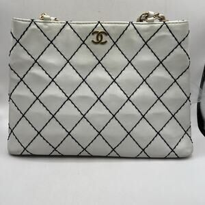 CHANEL Wild Black Stitch White Shoulder Tote Bag Double Chain Gold Tone Hardware